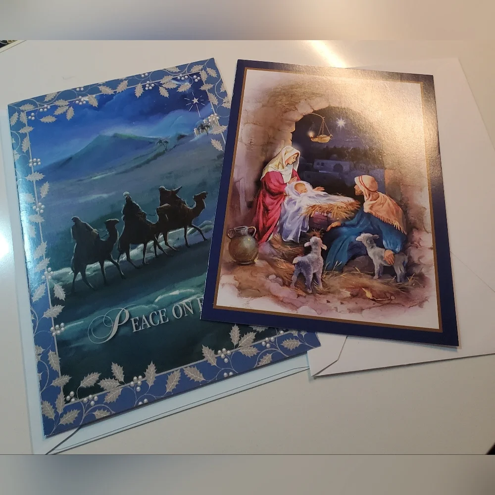 Collection of 20 Christmas Greeting Cards with envelopes